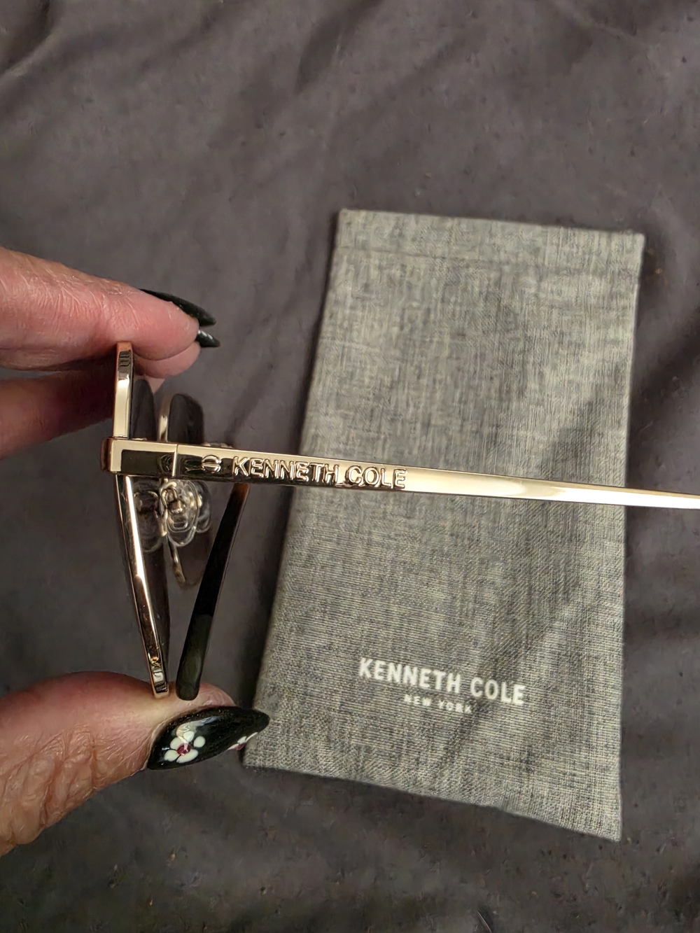 Kenneth Cole Gold Frame Oversized Square Sunglasses - Black Gradient Lenses - Picture 3 of 5